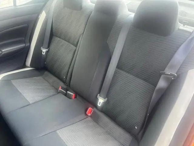 2020 Nissan Versa SV Xtronic CVT