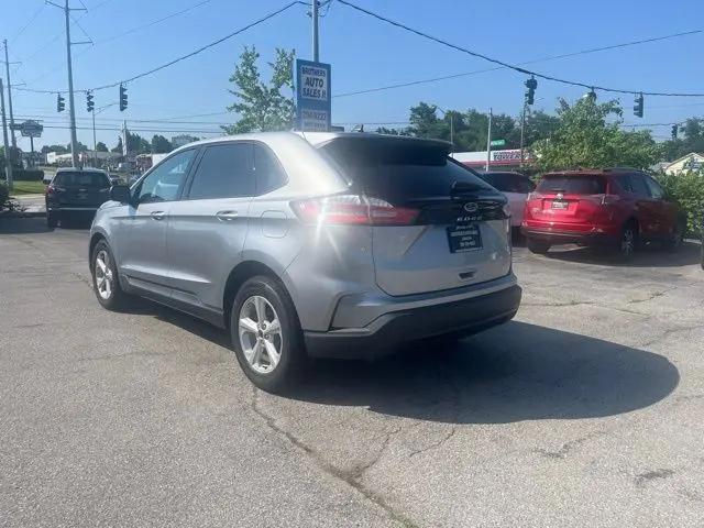 2021 Ford Edge SE
