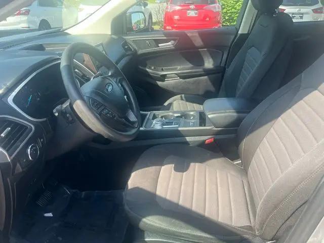 2021 Ford Edge SE