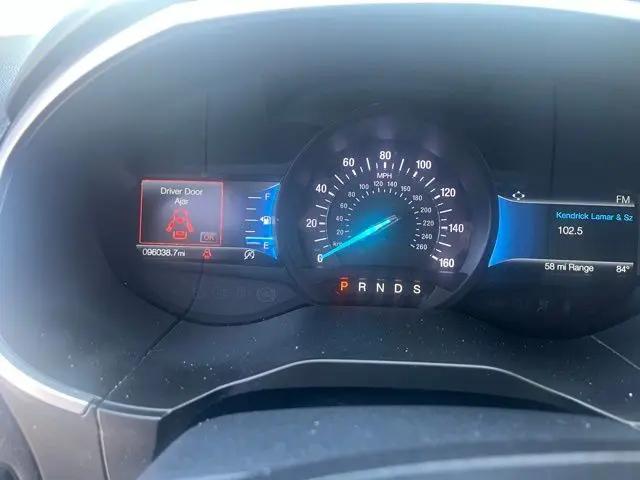 2021 Ford Edge SE