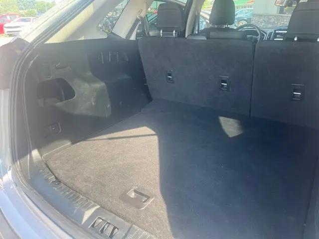 2021 Ford Edge SE