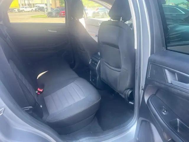 2021 Ford Edge SE