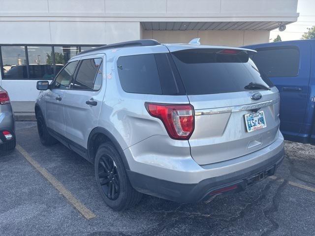 2017 Ford Explorer Base