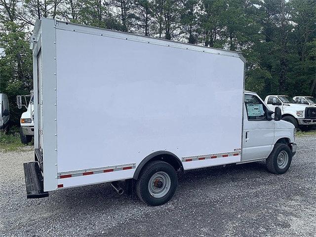 2026 Ford E-350 Cutaway E-350 SRW 138" WB