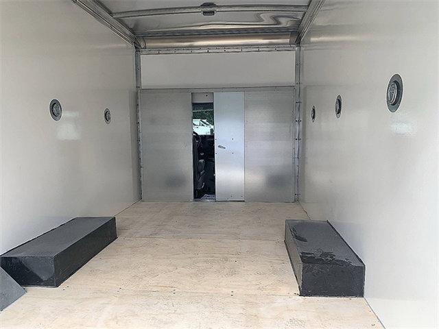 2026 Ford E-350 Cutaway E-350 SRW 138" WB