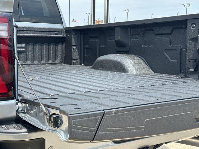 2025 GMC Sierra 3500HD 4WD Crew Cab Long Bed Denali Ultimate