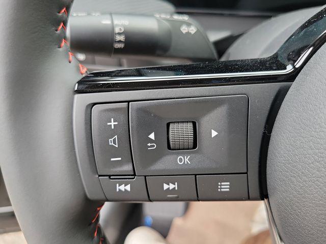 2025 Nissan Kicks SR Intelligent AWD