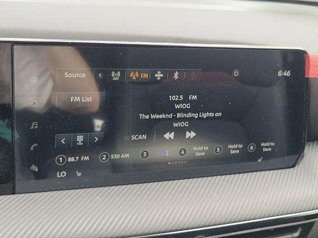 2025 Nissan Kicks SR Intelligent AWD