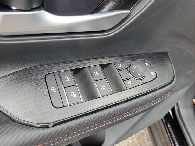 2025 Nissan Kicks SR Intelligent AWD