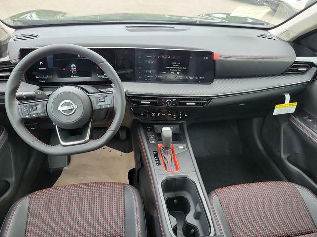 2025 Nissan Kicks SR Intelligent AWD
