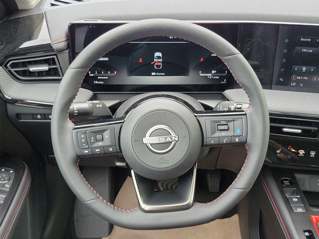 2025 Nissan Kicks SR Intelligent AWD