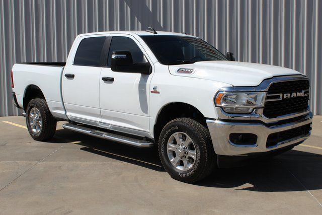 2023 Ram 2500 Big Horn Crew Cab 4x4 6'4" Box
