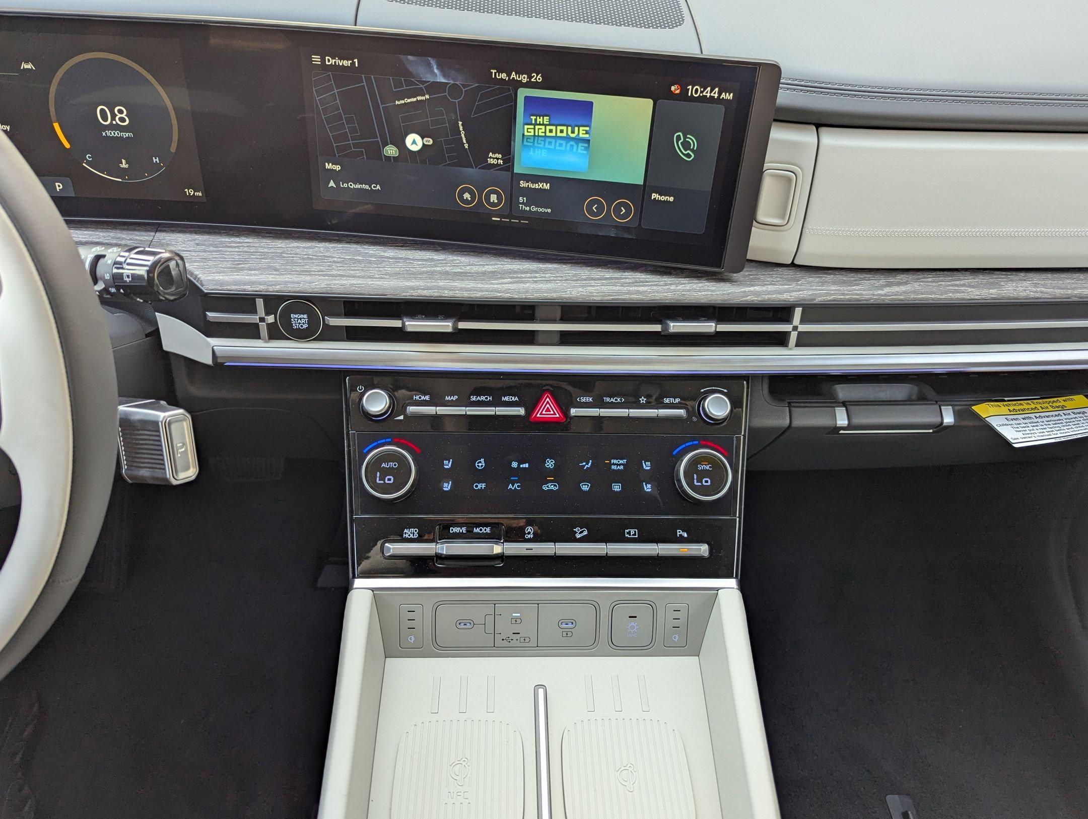 2025 Hyundai Santa Fe Calligraphy - Photo 17