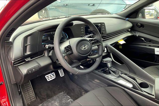 New 2025 Hyundai Elantra For Sale in Olive Branch, MS