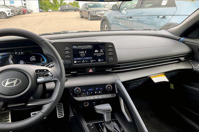 New 2025 Hyundai Elantra For Sale in Olive Branch, MS