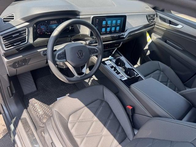 2025 Volkswagen Atlas Cross Sport 2.0T SE w/Technology