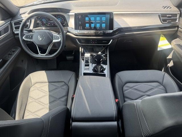 2025 Volkswagen Atlas Cross Sport 2.0T SE w/Technology