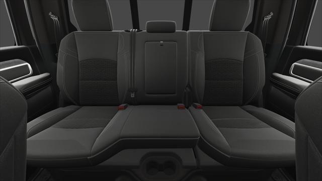 2025 RAM Ram 3500 RAM 3500 BIG HORN CREW CAB 4X4 8 BOX