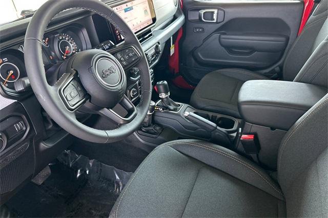 2025 Jeep Wrangler WRANGLER 4-DOOR SPORT S 2025 Jeep Wrangler WRANGLER 4-DOOR SPORT S