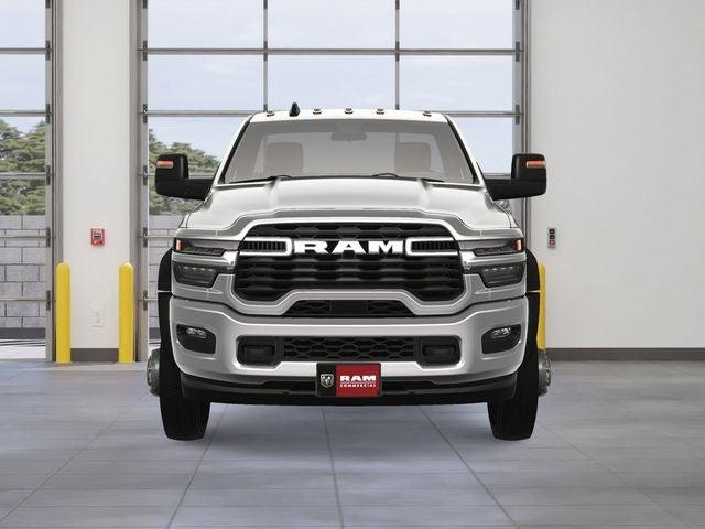 2025 RAM Ram 5500 Chassis Cab RAM 5500 TRADESMAN CHASSIS REGULAR CAB 4X4 84 CA