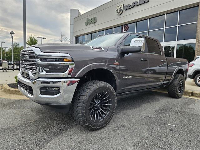 2025 RAM Ram 2500 RAM 2500 LIMITED LONGHORN CREW CAB 4X4 64 BOX