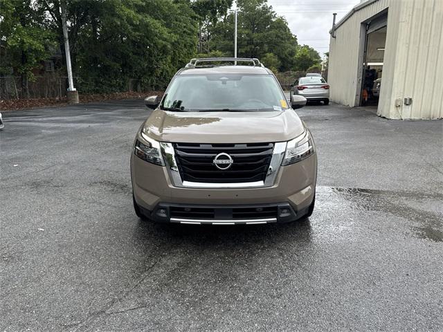 2023 Nissan Pathfinder Platinum 4WD