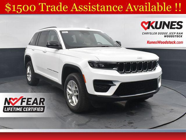 2025 Jeep Grand Cherokee GRAND CHEROKEE LAREDO X 4X4