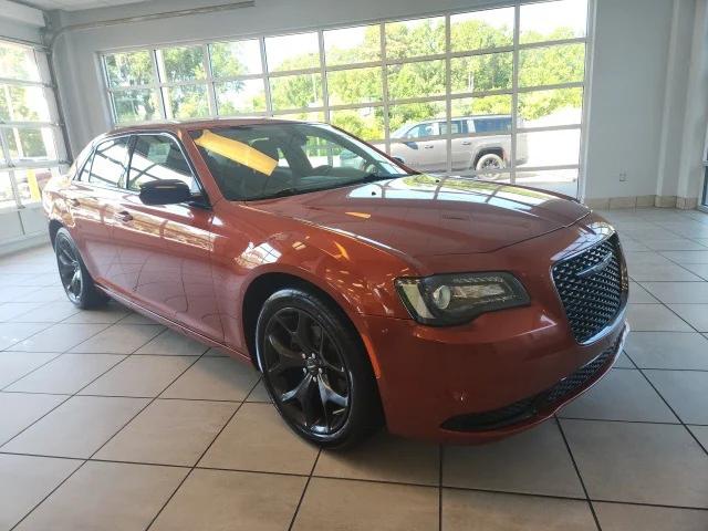 2021 Chrysler 300 Touring