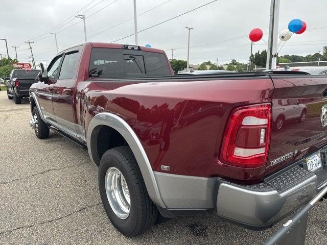 2022 RAM 3500 Laramie Crew Cab 4x4 8 Box