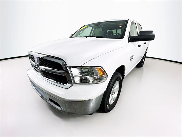 2023 RAM 1500 Classic SLT Crew Cab 4x4 57 Box