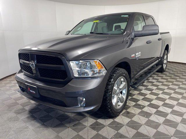 2019 RAM 1500 Classic Express Crew Cab 4x4 57 Box 2019 RAM 1500 Classic Express Crew Cab 4x4 57 Box