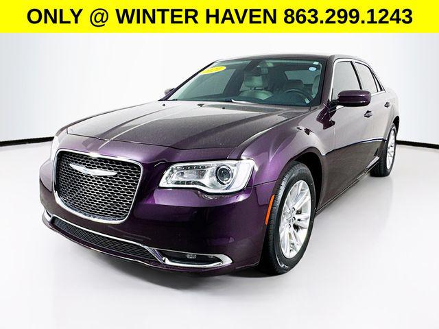 2021 Chrysler 300 Touring