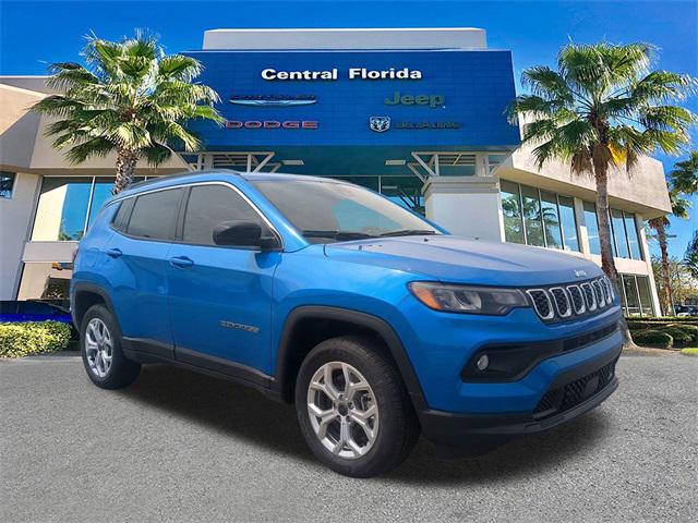 2025 Jeep Compass COMPASS LATITUDE 4X4