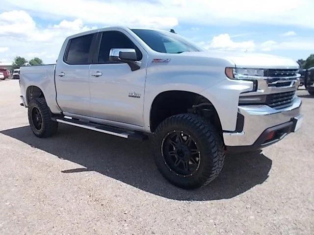 2020 Chevrolet Silverado 1500 4WD Crew Cab Short Bed LT