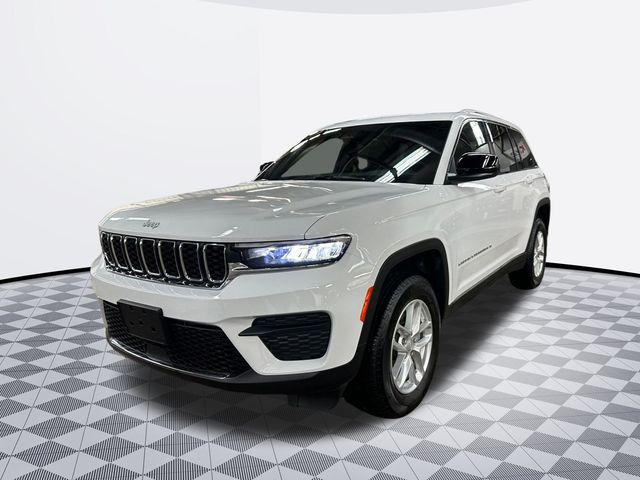 2025 Jeep Grand Cherokee Laredo X 4x4