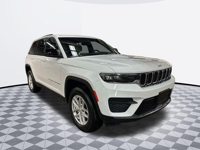 2025 Jeep Grand Cherokee Laredo X 4x4