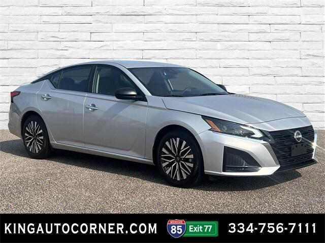 2024 Nissan Altima SV FWD