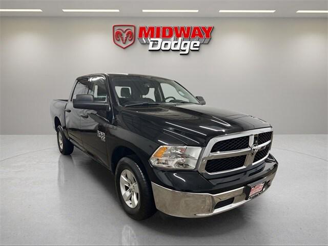 2023 RAM 1500 Classic SLT Crew Cab 4x4 57 Box