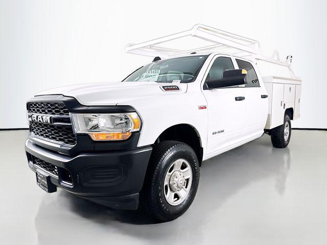2022 RAM 2500 Tradesman Crew Cab 4x4 8 Box