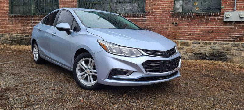 2017 Chevrolet Cruze LT Auto