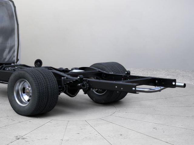 2025 Chevrolet Express Cutaway Work Van