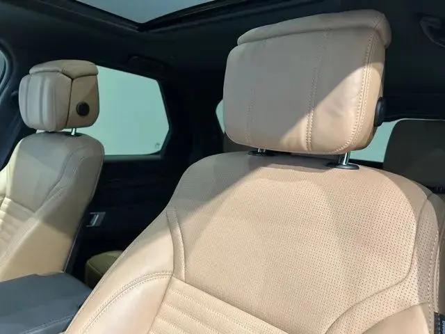 2024 Land Rover Discovery P360 Dynamic SE