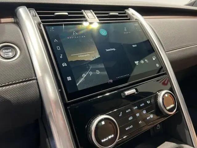 2024 Land Rover Discovery P360 Dynamic SE