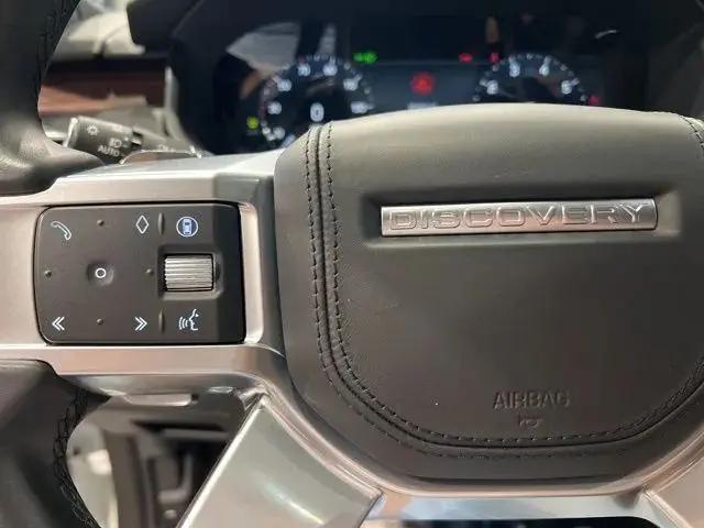 2024 Land Rover Discovery P360 Dynamic SE