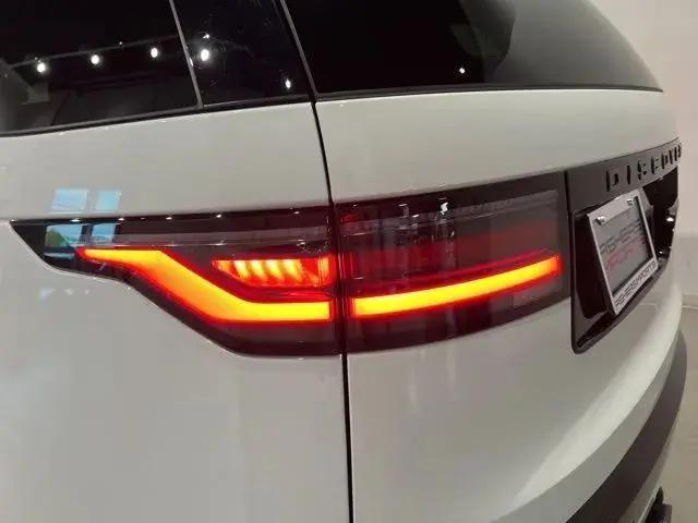 2024 Land Rover Discovery P360 Dynamic SE