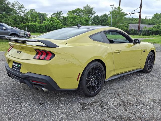2025 Ford Mustang GT Premium Fastback