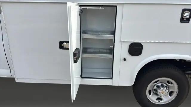 2025 Chevrolet Express Cutaway Work Van