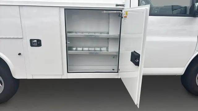 2025 Chevrolet Express Cutaway Work Van