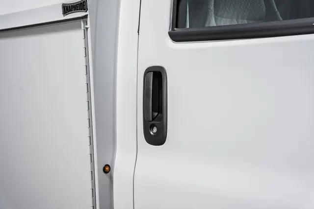 2025 Chevrolet Express Cutaway Work Van