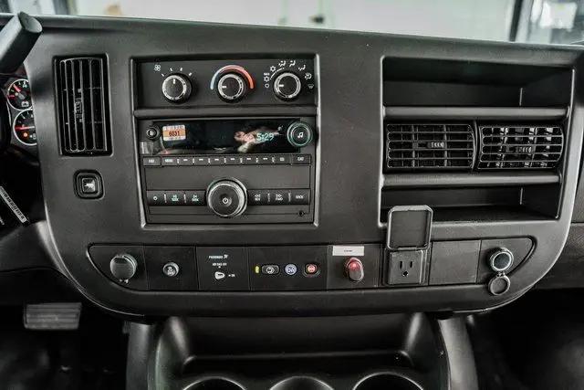 2025 Chevrolet Express Cutaway Work Van